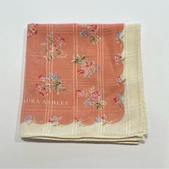 Laura Ashley Women Vintage Handkerchiefs Pink Floral Flowers Pocket Square 19” - Picture 5 of 5